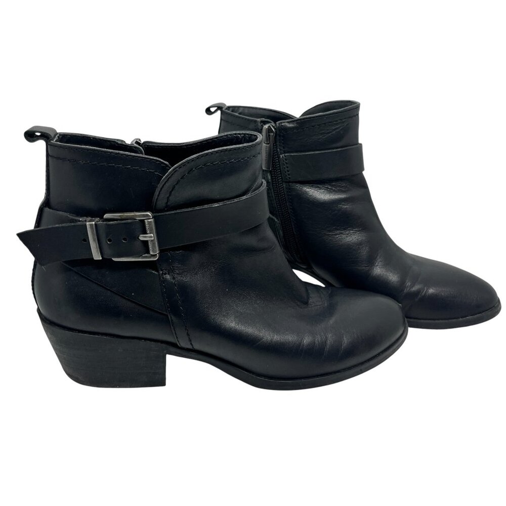 3/$30 VINCE CAMUTO BLACK LEATHER ANKLE BOOTS  BLOCK HEEL BUCKLE STRAP ZIP 7